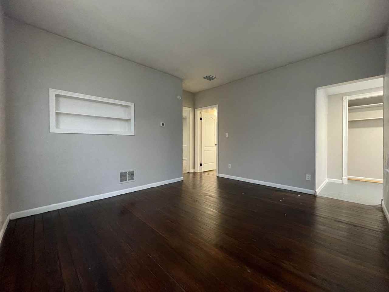1646 Manz St - Photo 6 of 25