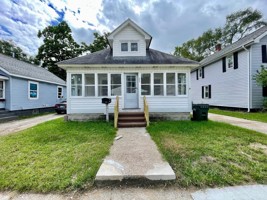 featured image of 925 Fleming Ave