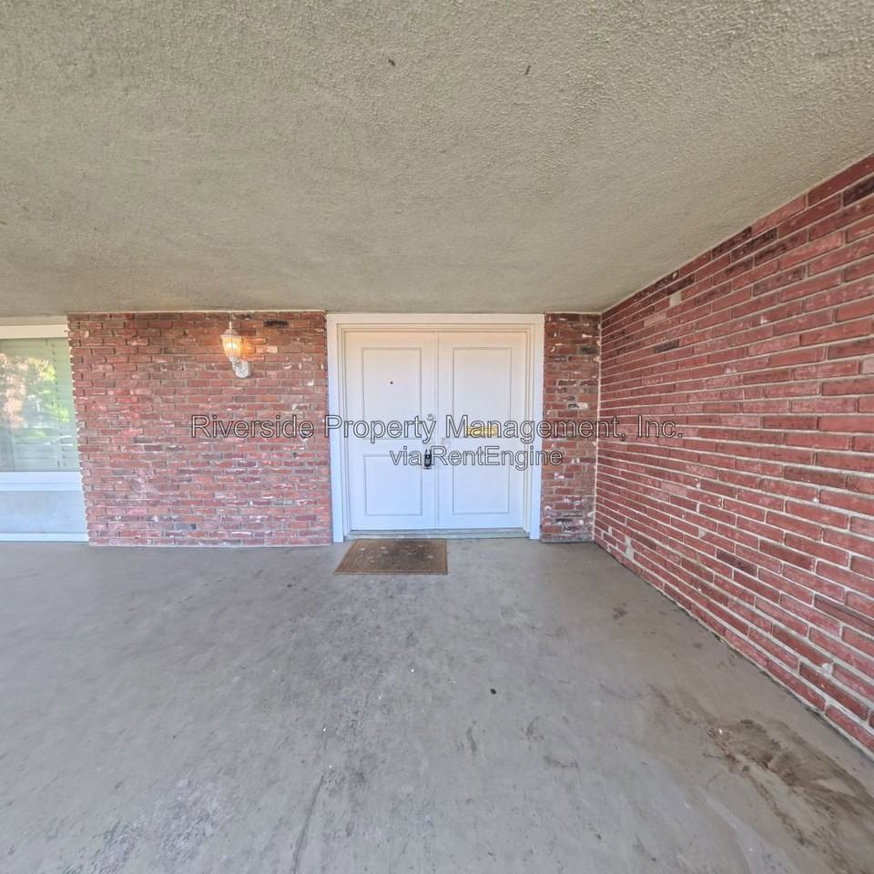 859 Kentwood Dr - Photo 5 of 45