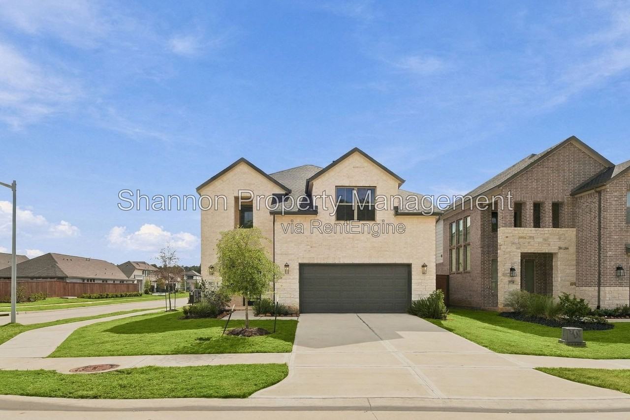28726 Mount Bonnell Dr - Photo 2 of 44