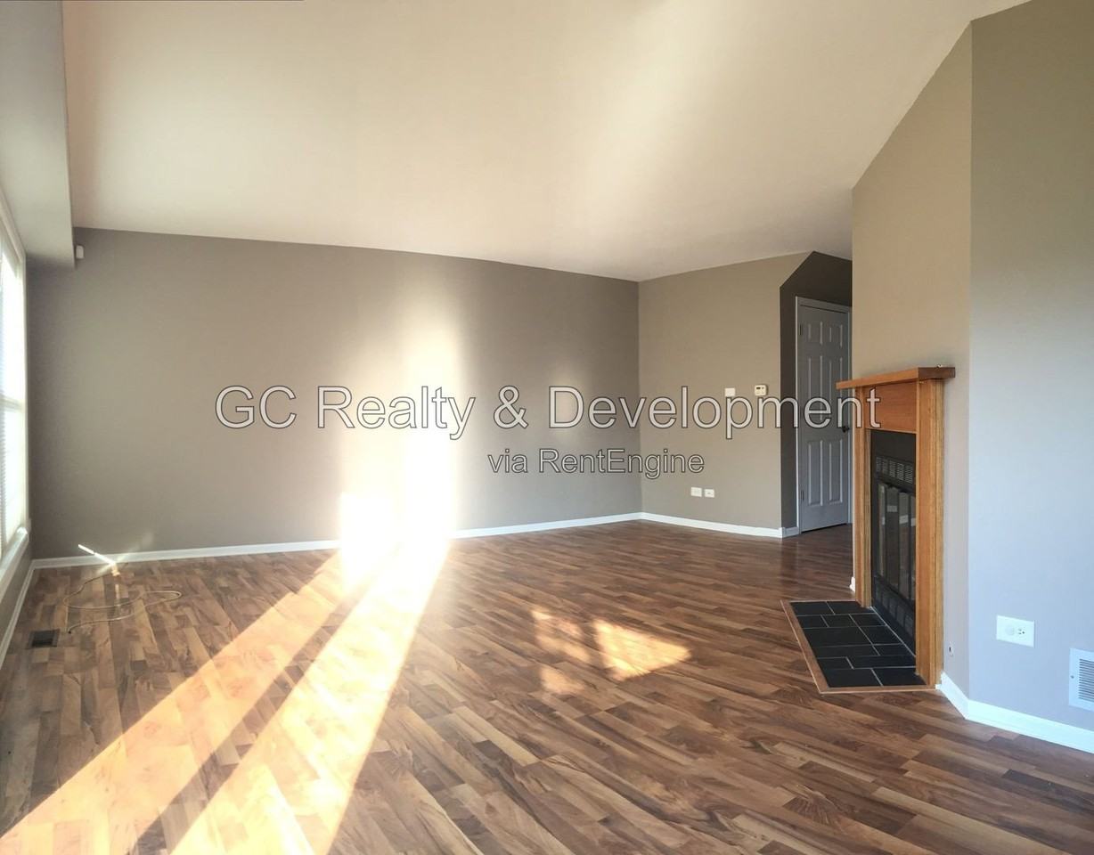 4508 Opal Dr - Photo 2 of 20