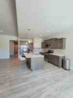 featured image of 2303 Parkview Ave