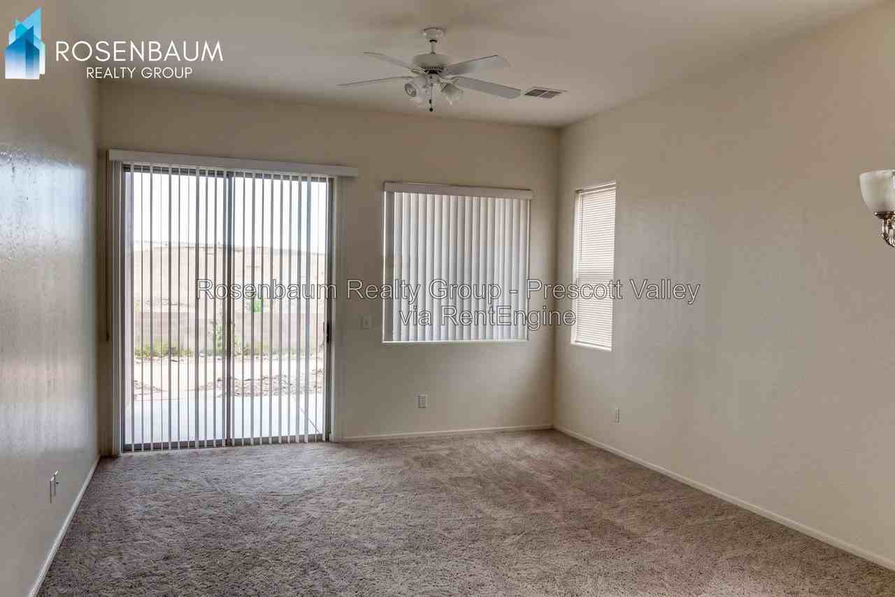 5925 N Talbot Dr - Photo 2 of 8