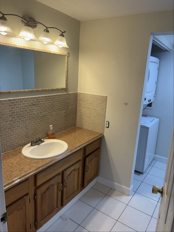 856 6th Ave #2UPPERFLS - Photo 7 of 10