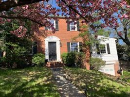 featured image of 2729 S Arlington Ridge Rd