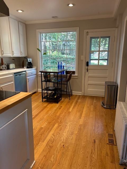 2729 S Arlington Ridge Rd - Photo 3 of 10
