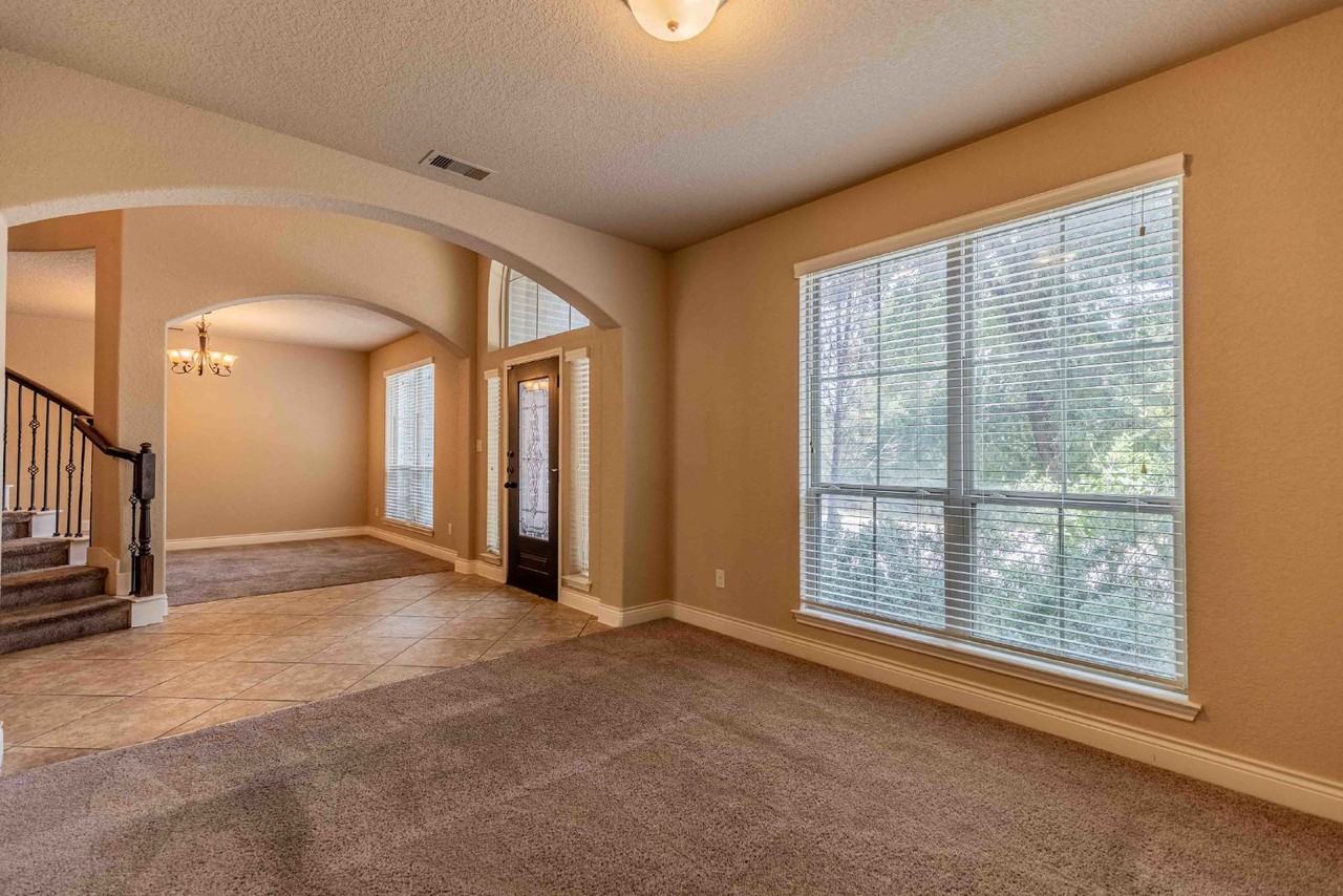 13418 Palatine Hl - Photo 6 of 50