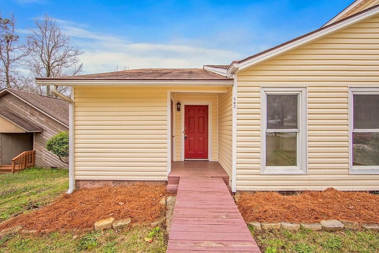 502 Toxaway Ct - Photo 4 of 31