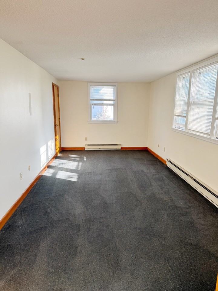 15 1st St #4 - Photo 6 of 9