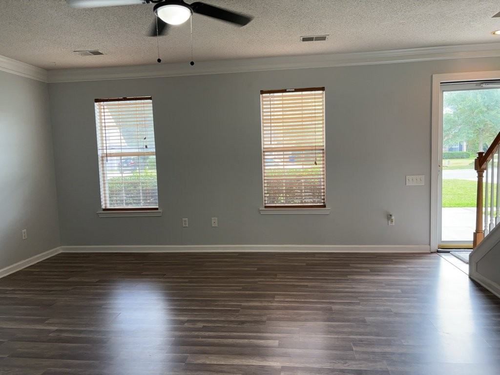 4868 Habersham Ln - Photo 4 of 30