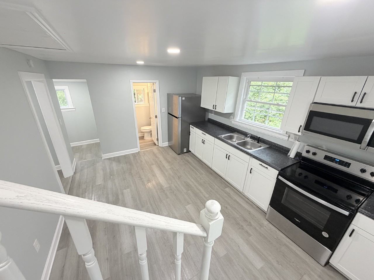 329 Jackson St - Photo 6 of 17
