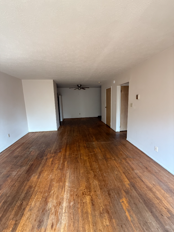 1019 Maple Ave Apt C6 - Photo 6 of 6