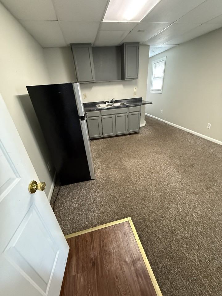 536A Forest Ave - Photo 2 of 10