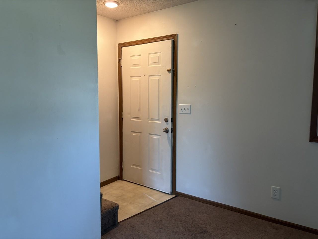 1328 Richey Rd Unit B - Photo 3 of 17