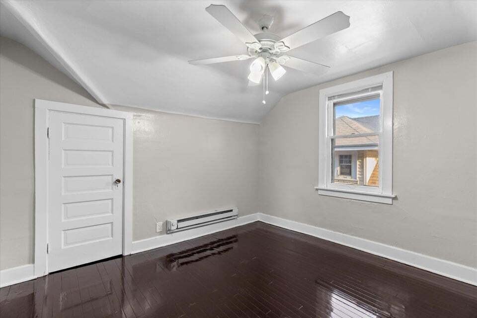 2914 N 41st St - Photo 3 of 15