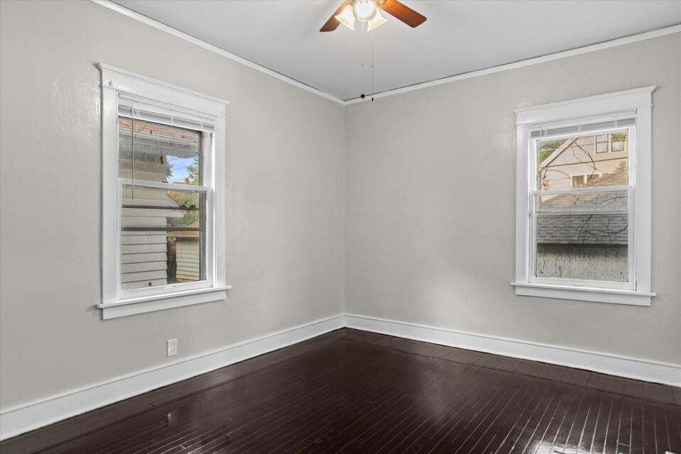 2914 N 41st St - Photo 4 of 15
