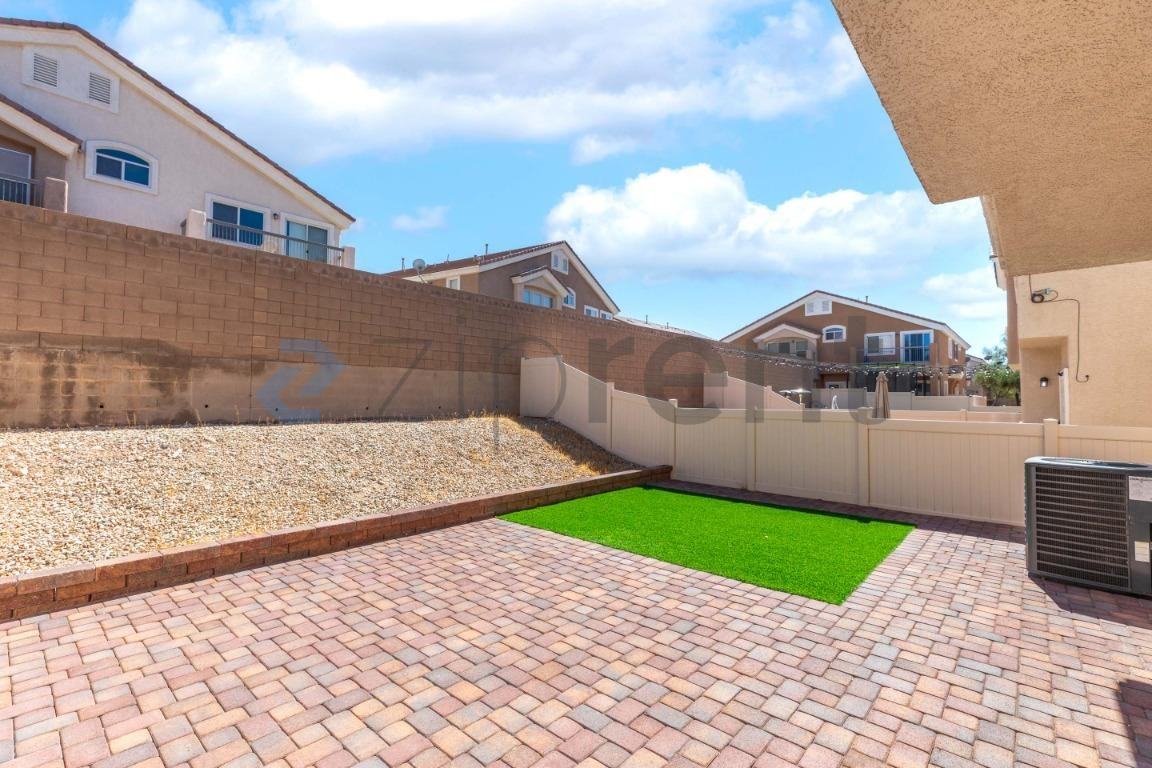2080 Homestake Mine Ct #102 - Photo 5 of 33