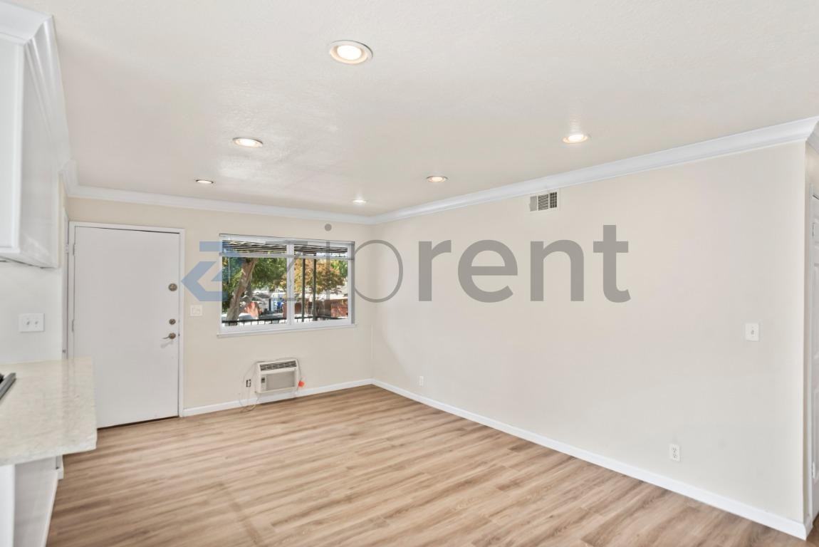 5633 Calmor Ave #4 - Photo 7 of 27