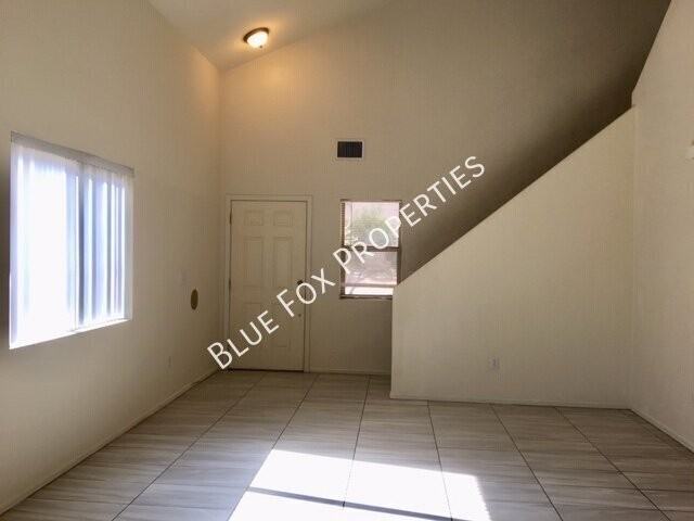 2480 W Chris Oliver Way - Photo 4 of 24