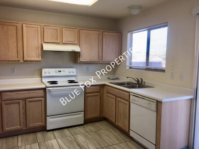 2480 W Chris Oliver Way - Photo 5 of 24