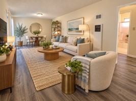 featured image of 365 W Doran St
