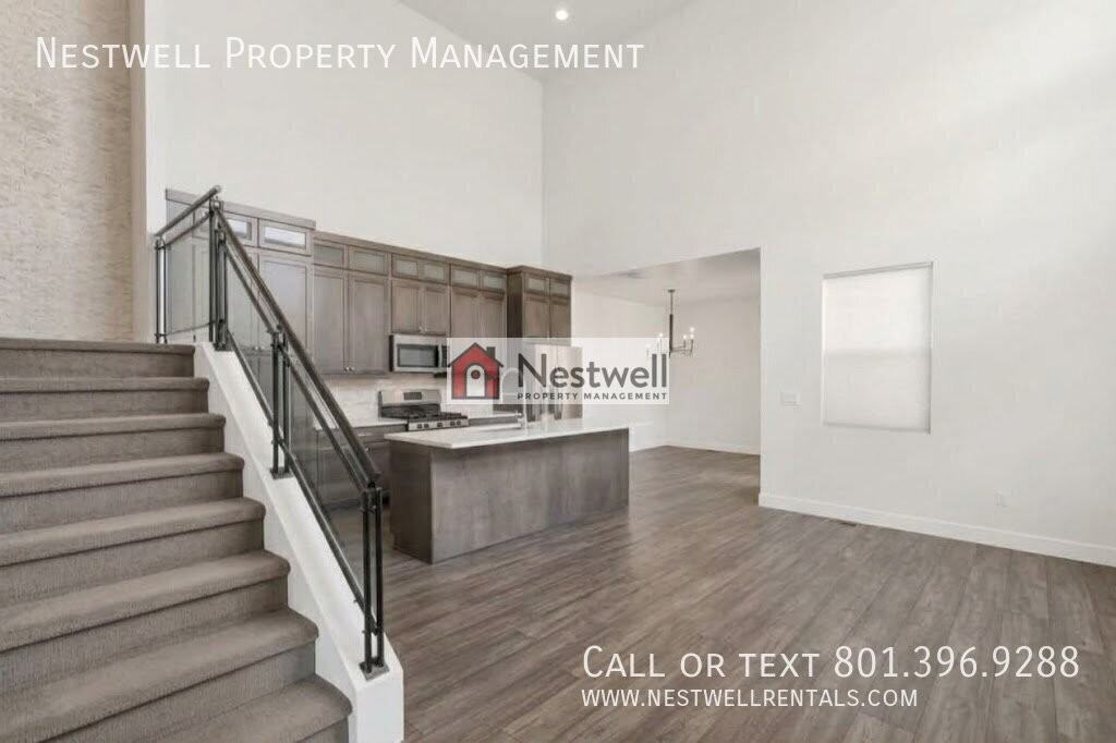 5208 W Big Sur Dr - Photo 4 of 19