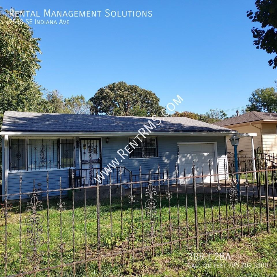 2538 Se Indiana Ave - Photo 2 of 35