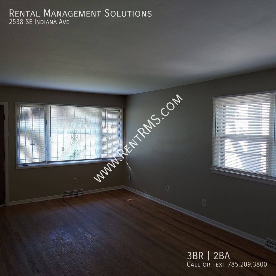 2538 Se Indiana Ave - Photo 3 of 35