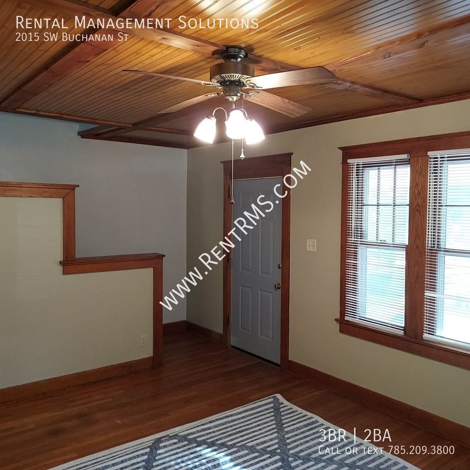 2015 Sw Buchanan St - Photo 4 of 34