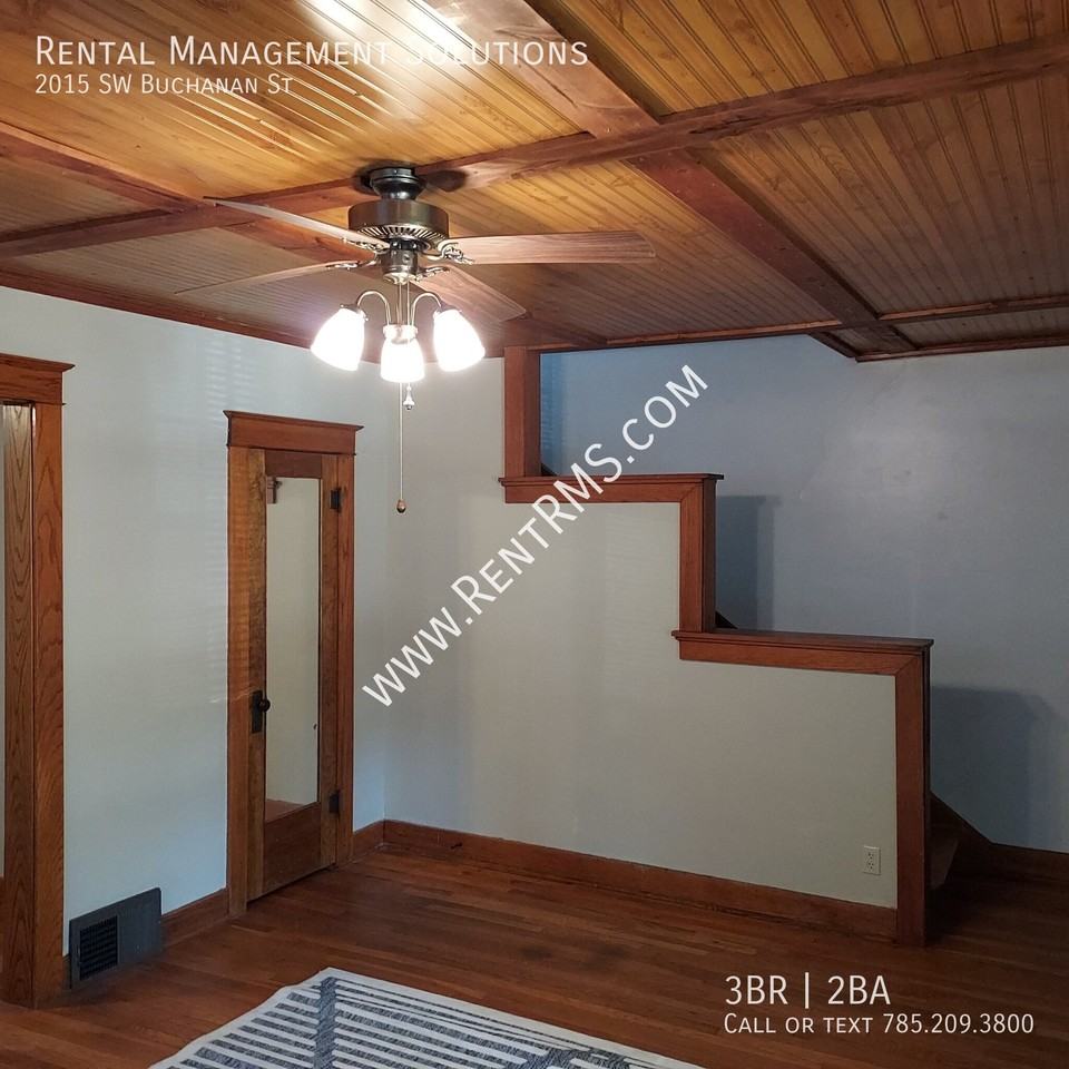 2015 Sw Buchanan St - Photo 5 of 34
