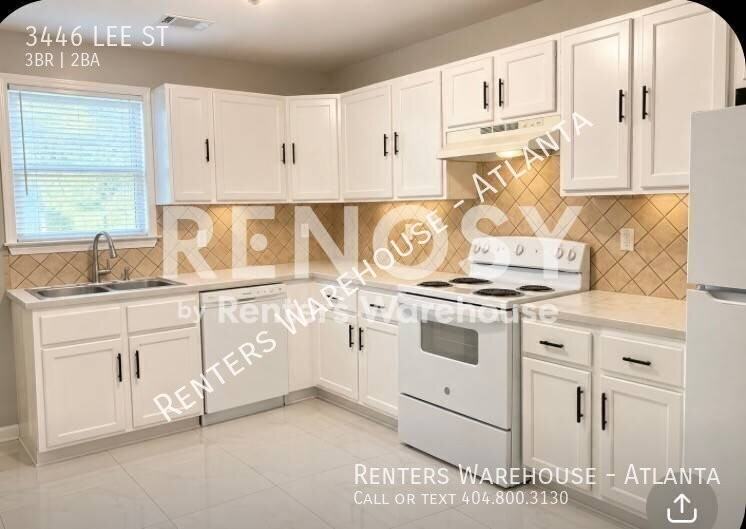 3446 Lee St - Photo 5 of 17
