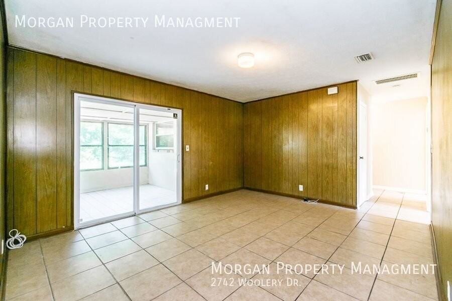 2742 Woolery Dr - Photo 6 of 18
