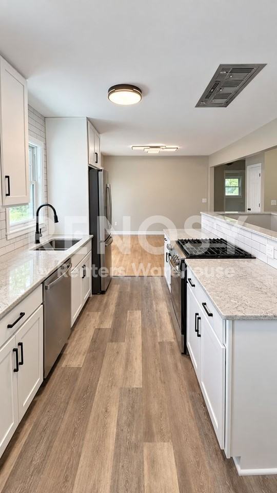 7219 Halifax Ave N - Photo 5 of 21