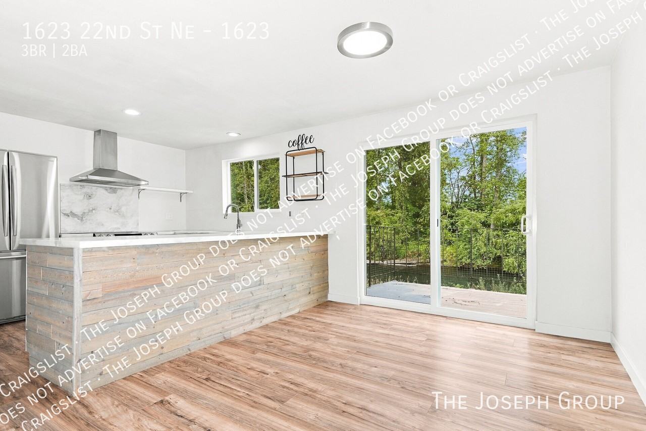 1623 22nd St Ne #1623 - Photo 6 of 26