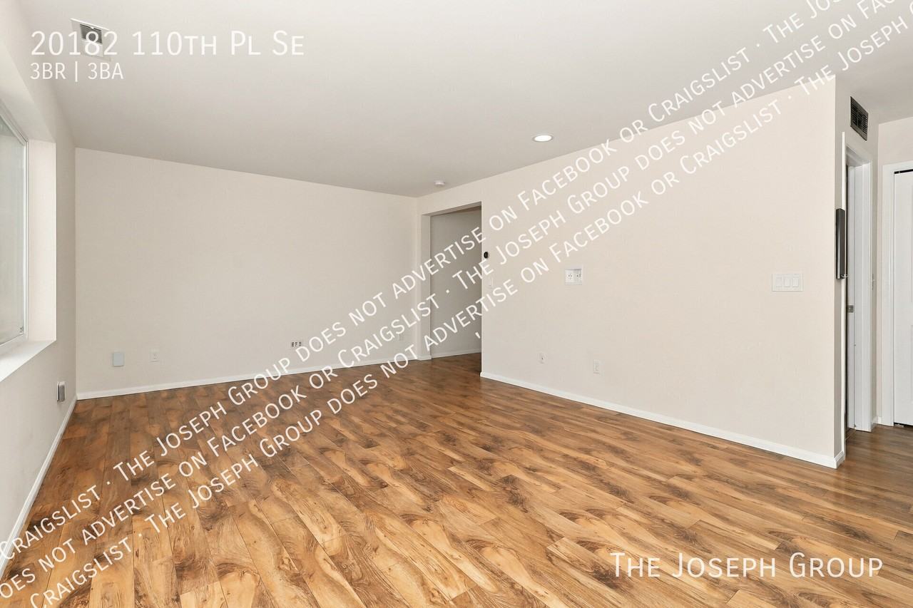 20182 110th Pl Se - Photo 4 of 27