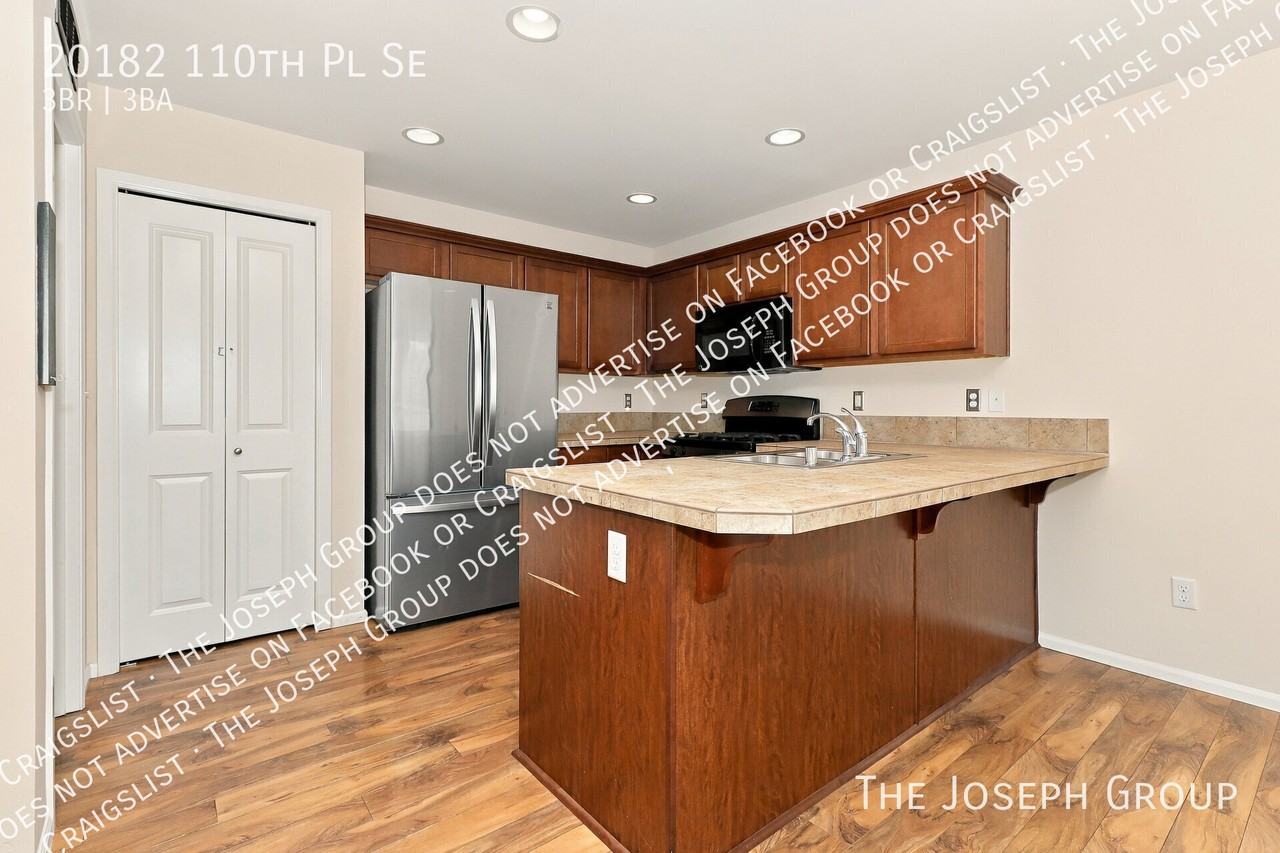20182 110th Pl Se - Photo 7 of 27