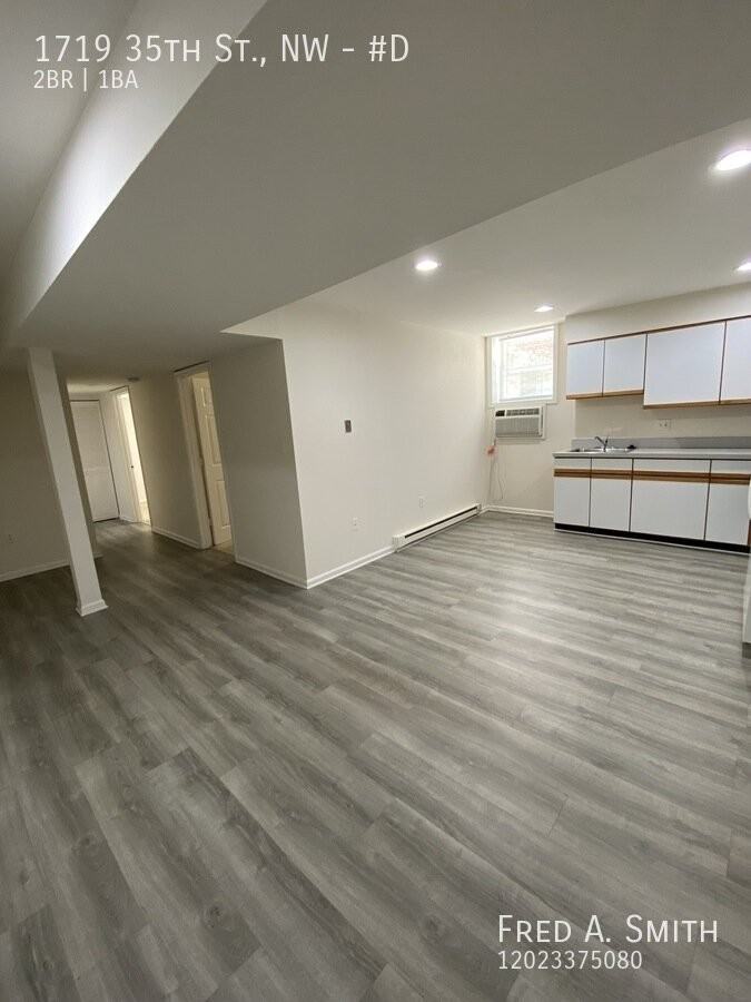1719 35th St Nw #D - Photo 2 of 12