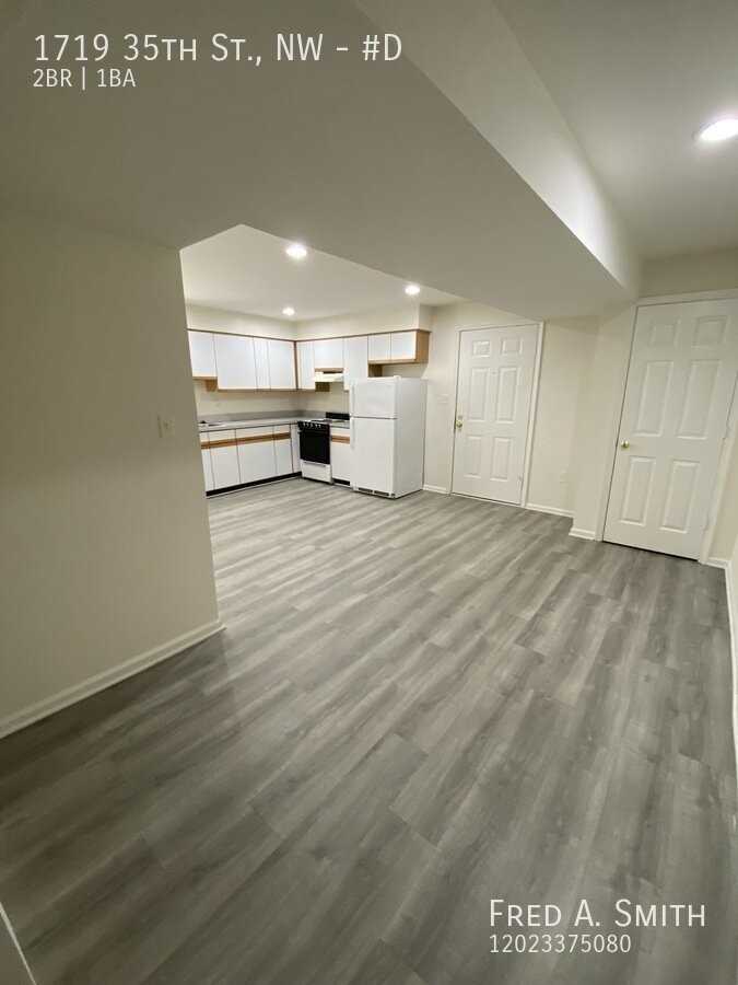 1719 35th St Nw #D - Photo 5 of 12