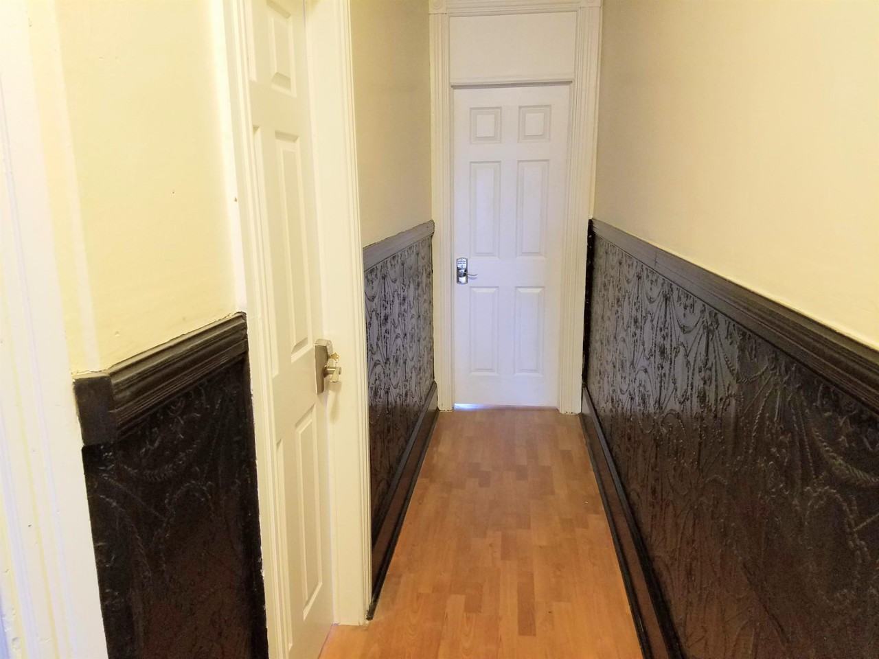 1219 W Allegheny Ave #REAR - Photo 4 of 18