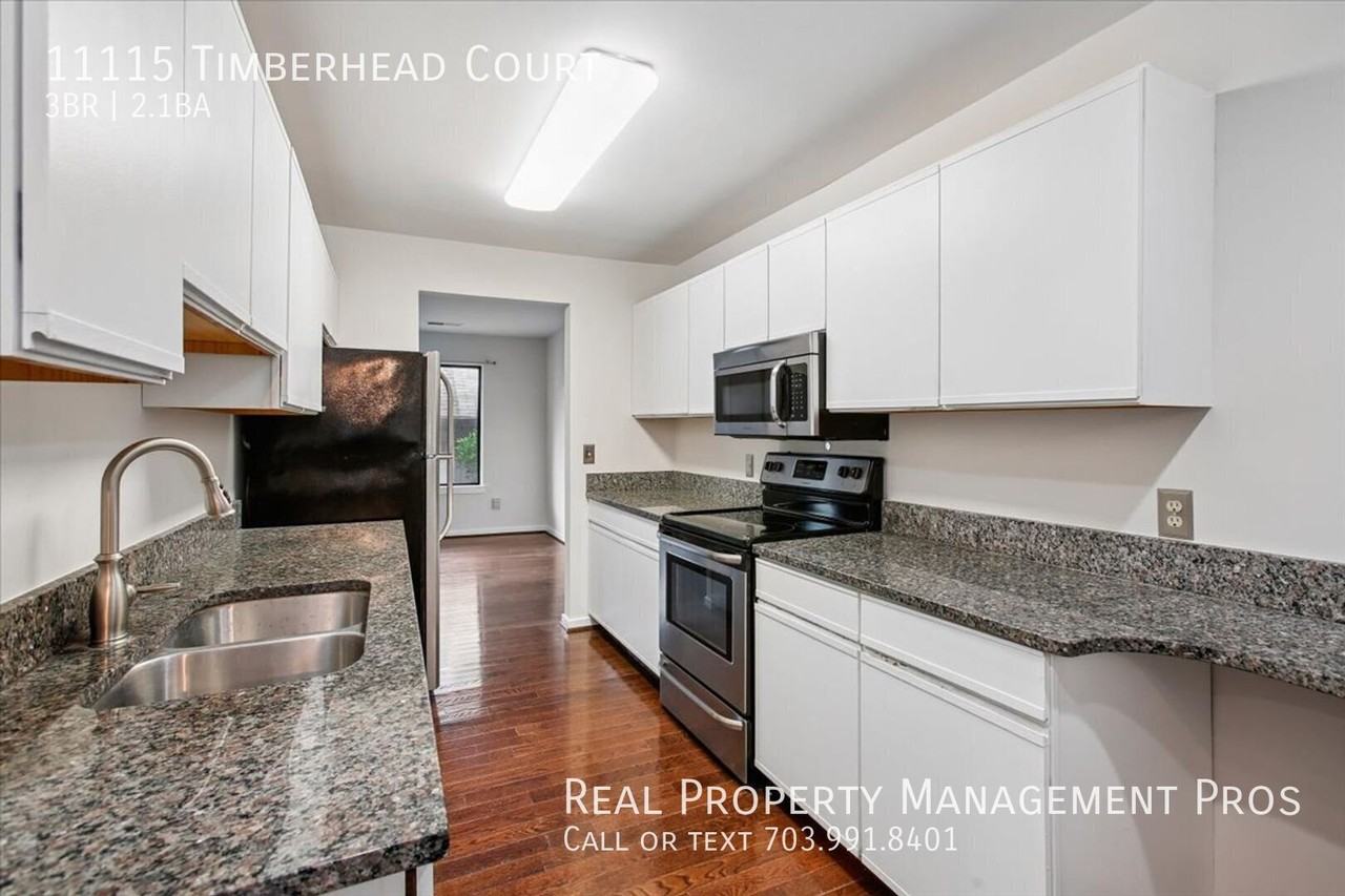 11115 Timberhead Ct - Photo 6 of 50