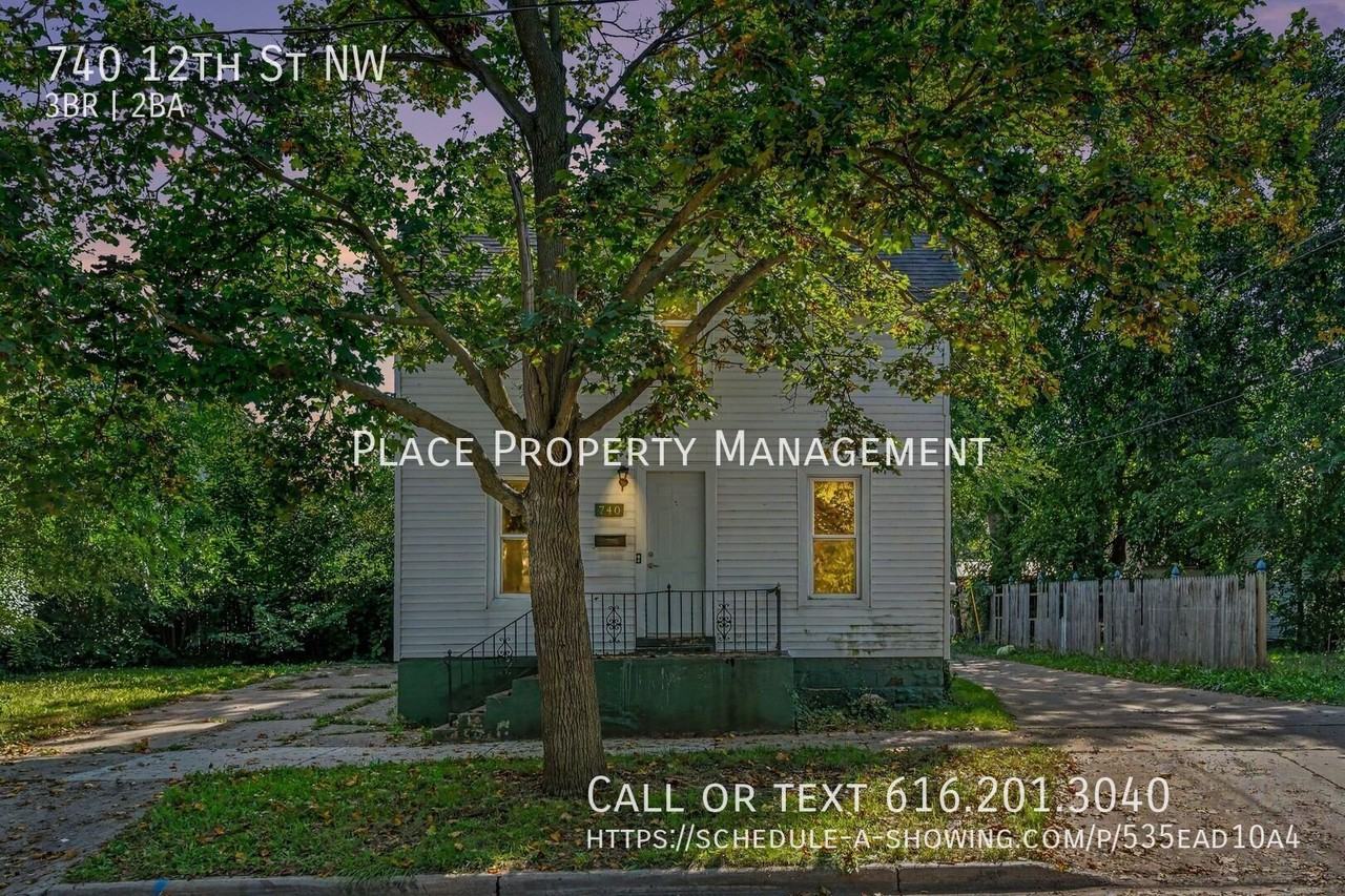 740 12th St Nw - Photo 2 of 30