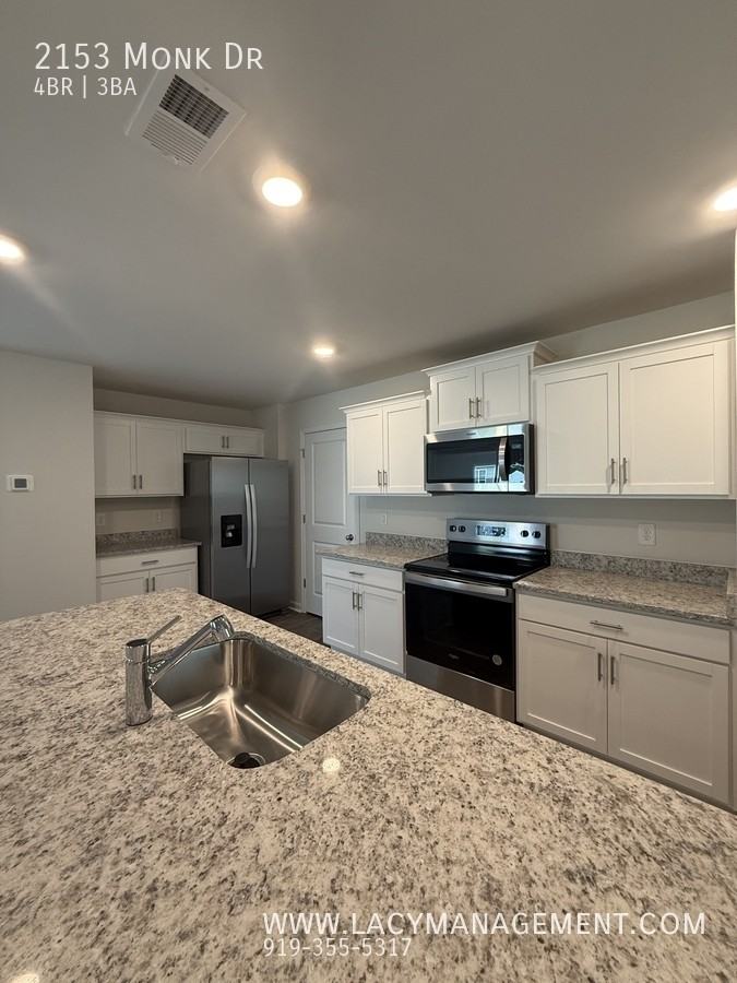 2153 Monk Dr - Photo 6 of 29