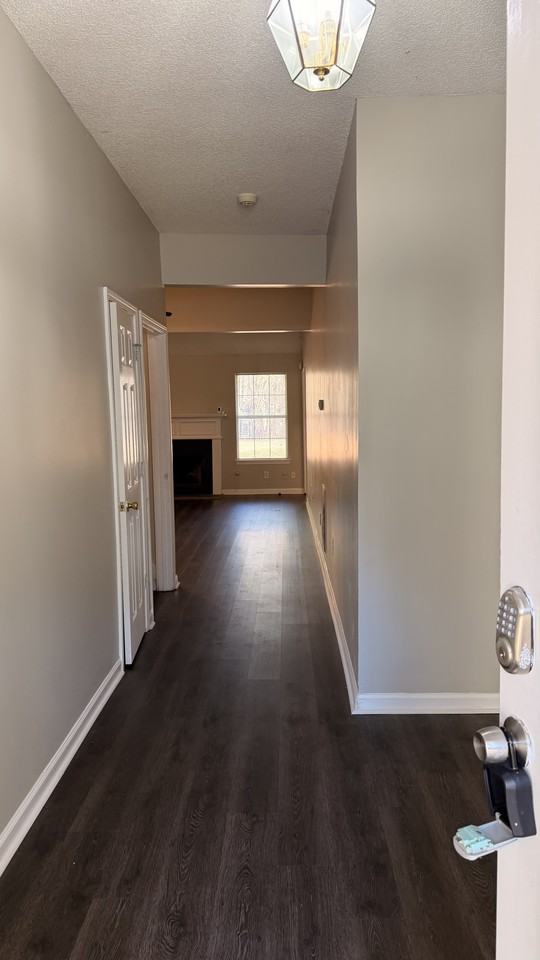 372 Berkshire Pl #NA - Photo 2 of 18