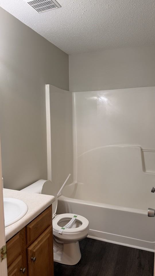 372 Berkshire Pl #NA - Photo 3 of 18