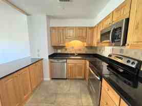 1002 Paradise Rd #3R - Photo 1 of 1