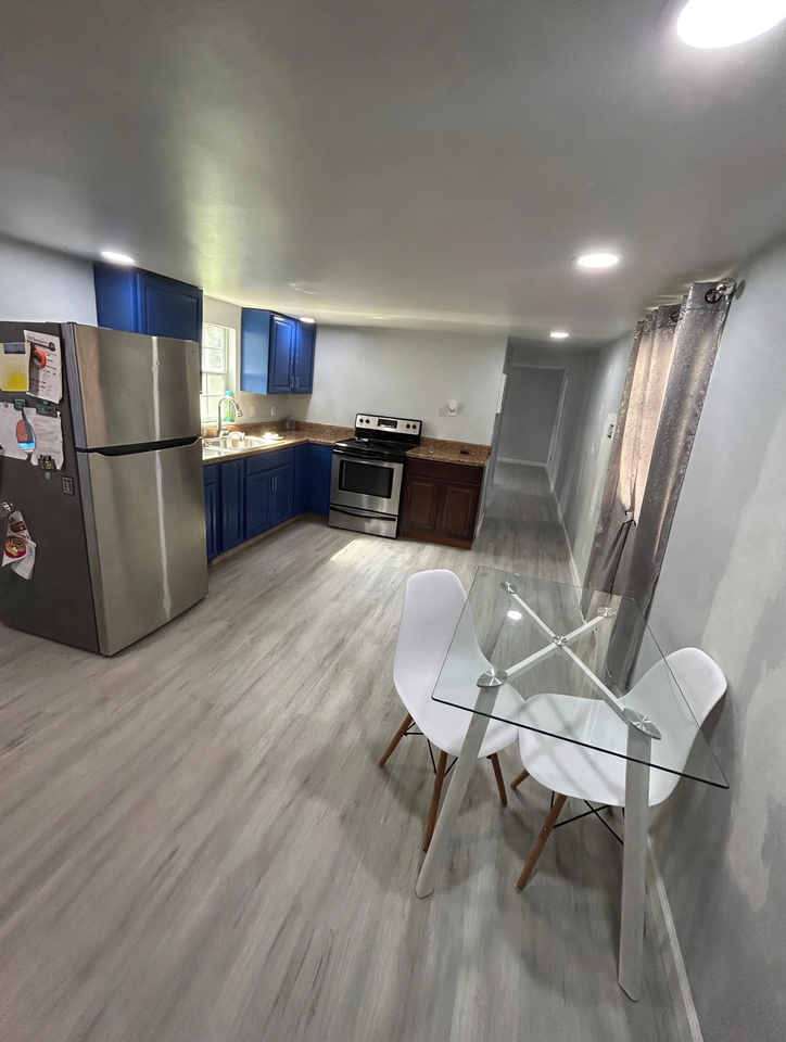 1200 Eagle Lake Blvd #67 - Photo 2 of 4