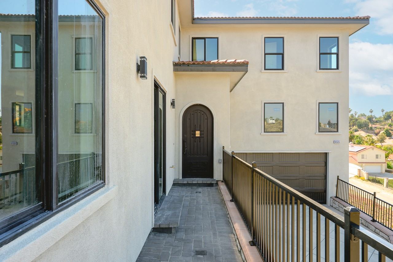 16515 Canyon Ridge Rd #NA - Photo 3 of 20