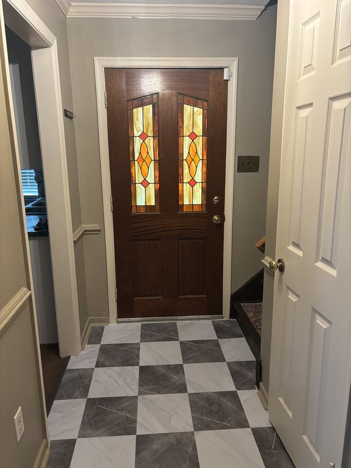 2448 Crowncrest Dr #NA - Photo 5 of 26