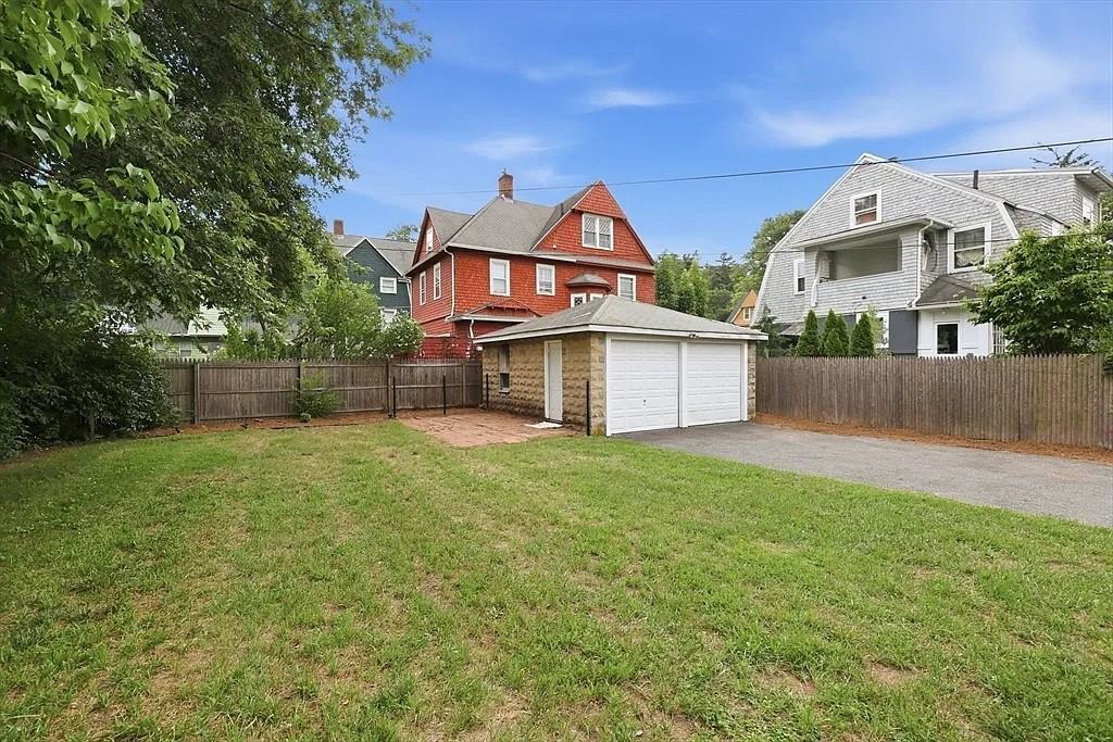 79 Firglade Ave #NA - Photo 4 of 20