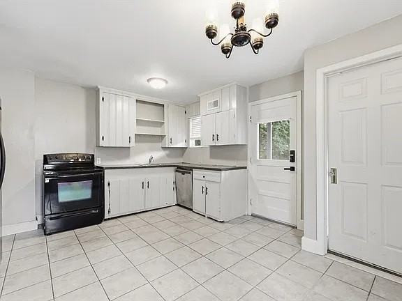 79 Firglade Ave #NA - Photo 6 of 20
